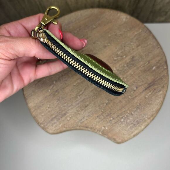AVOCADO Portland Leather Fruit Pouch NEW Fast Ship Gift - Picture 4 of 5